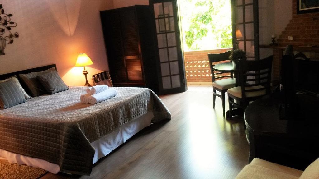 Pousada Quatro Estacoes Santo Antonio do Pinhal Ngoại thất bức ảnh